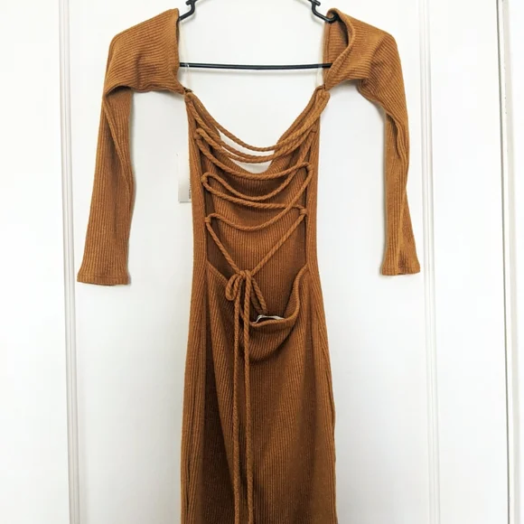 Mustard Off the Shoulder Lace Tie Up Open Back Bodycon Dress MystiqueBoutiqueNYC - Picture 4 of 8